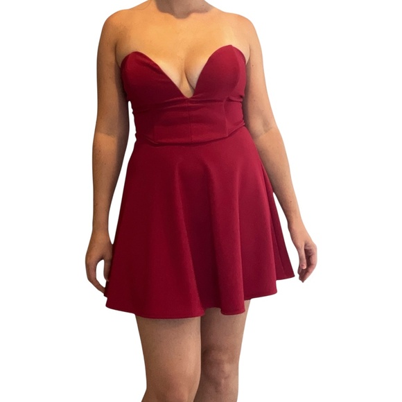 Lulus Dark Red Strapless Formal Dress with Plunging V-Neck | Medium - Picture 1 of 8